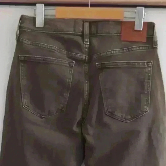 ABERCROMBIE & FITCH | Men's Army Green Signature Stretch Athletic Slim … - Picture 4 of 4